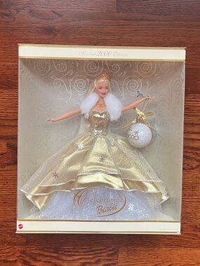 Holiday Celebration Special Edition 2000 Barbie Doll